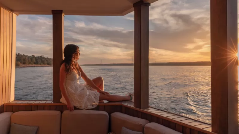 Barco privado de Nuun y Nuut Dahabiyas